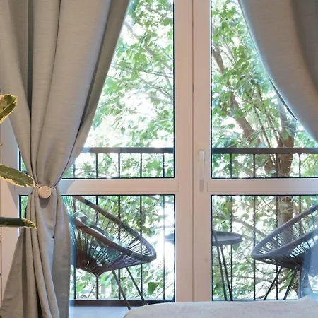 Charming & 1br Ap 2 Balconies -old Town * 布加勒斯特