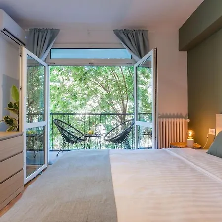 Charming & 1br Ap 2 Balconies -old Town Appartement