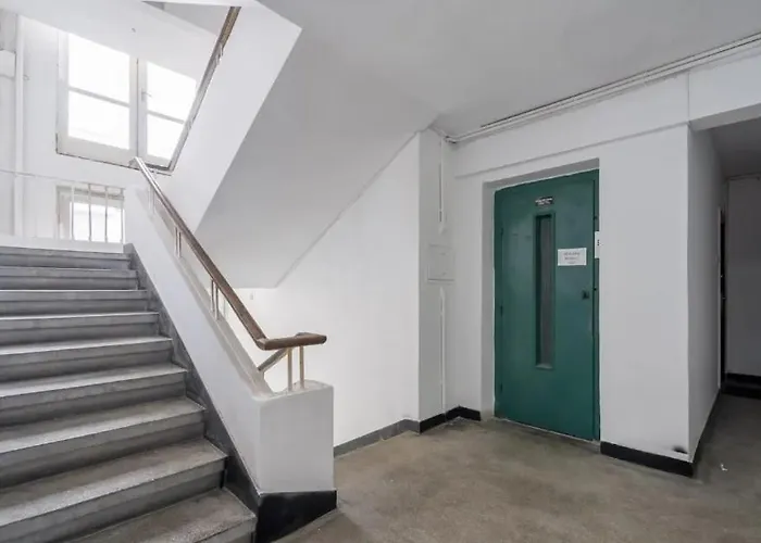 Charming & 1br Ap 2 Balconies -old Town بوخارست