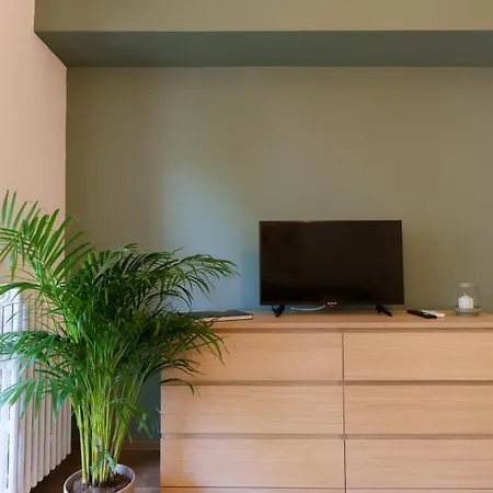 Charming & 1br Ap 2 Balconies -old Town * Bucarest